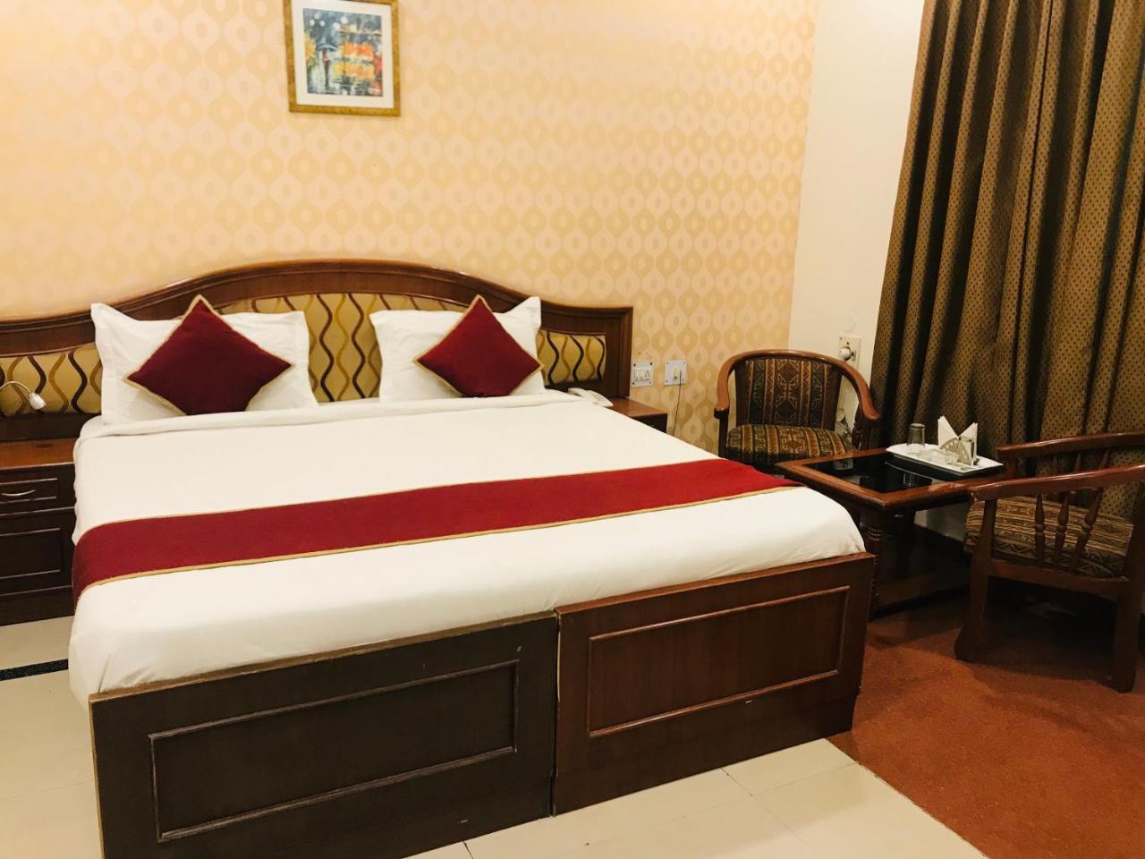 Hotel Sunrise Inn Lucknow Exterior foto